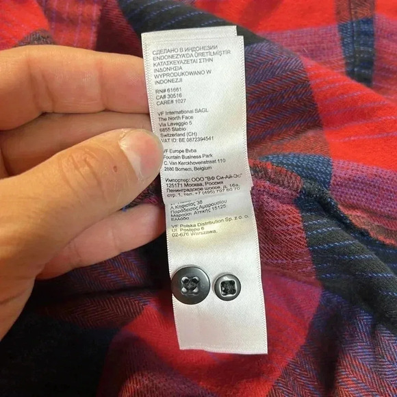 The North Face Mens Small Flannel Button Down red/blue Size S - Picture 7 of 7
